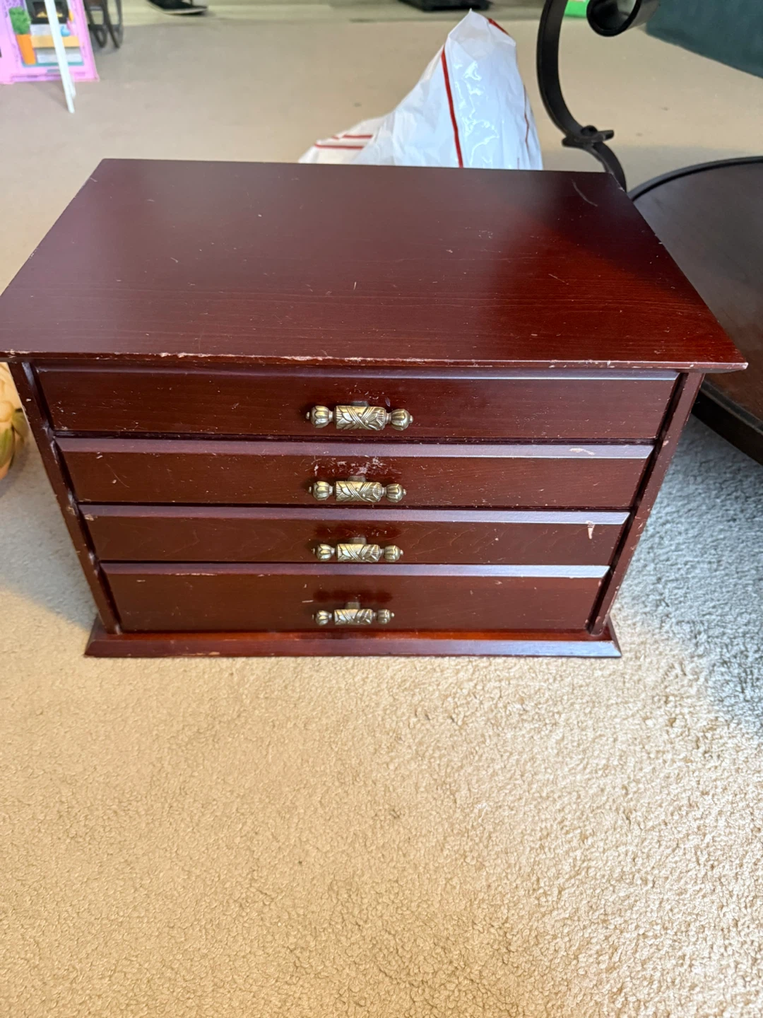 Vintage Mahogany Jewelry/Silverware Chest with Brass Hardware - photo 4
