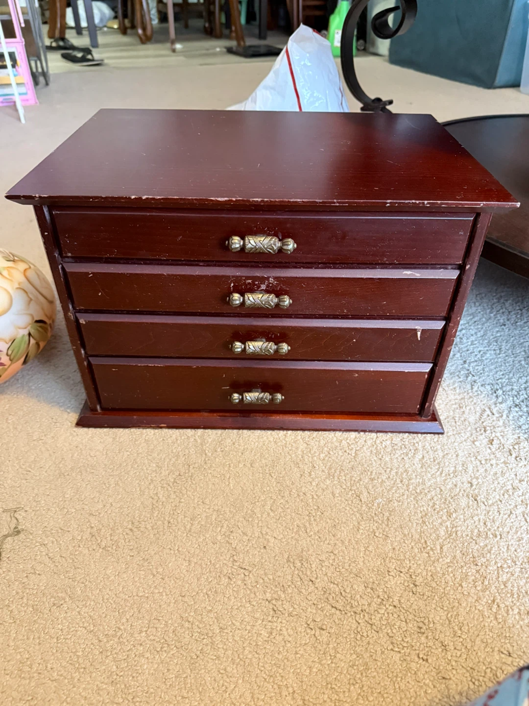 Vintage Mahogany Jewelry/Silverware Chest with Brass Hardware - photo 2