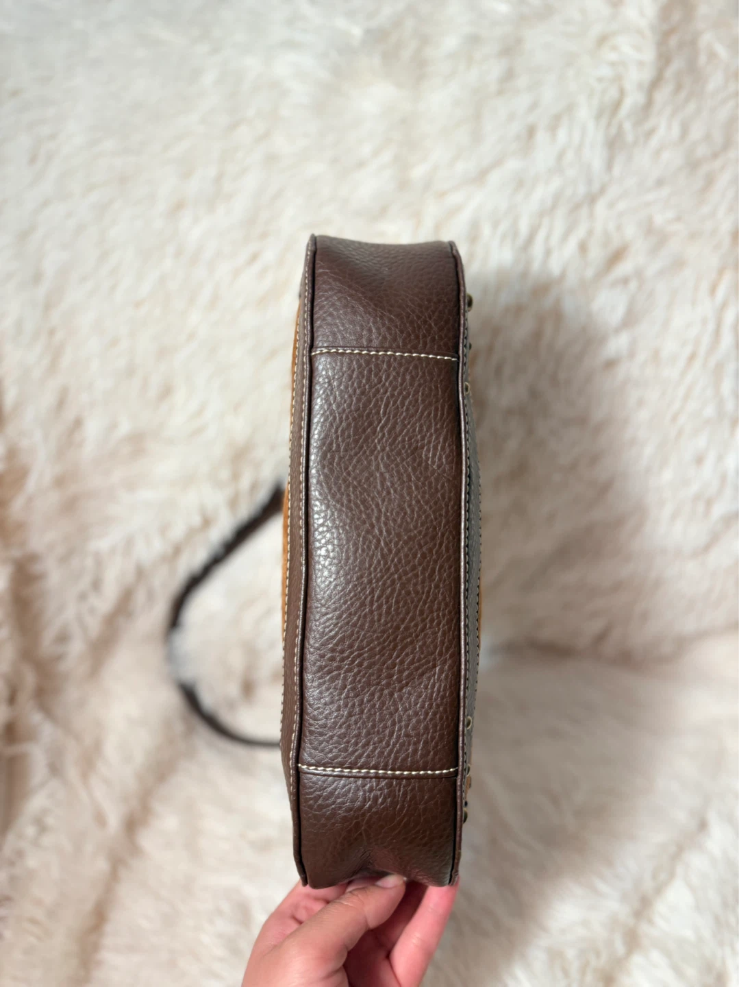 Tommy Hilfiger Women’s Brown Shoulder Purse ✨ - photo 5