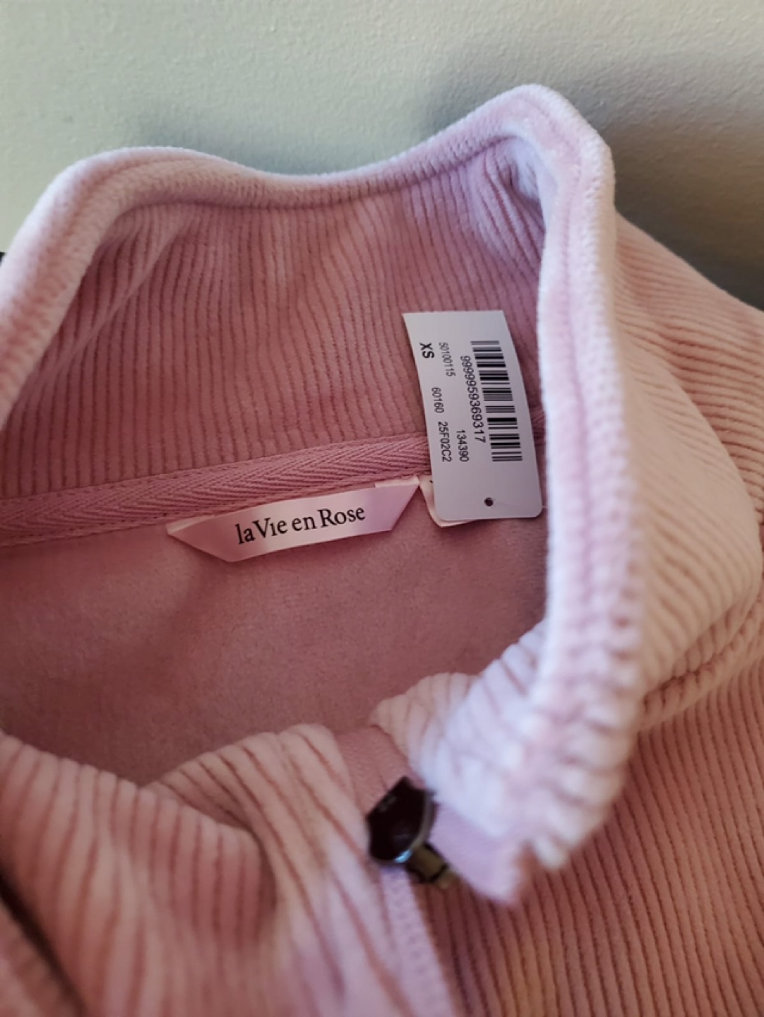 New never worn Cozy pink - photo 2