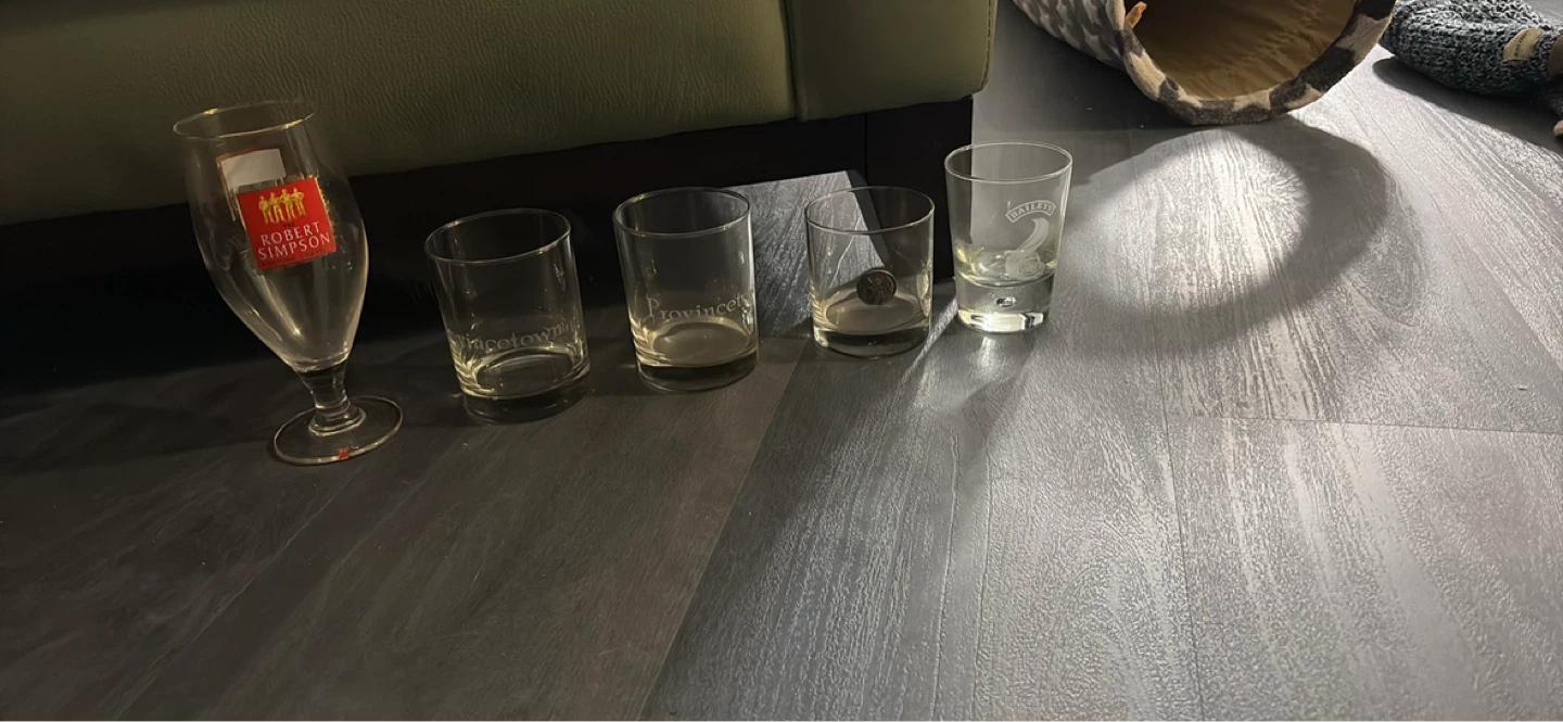 Assorted drinking glasses - photo 3