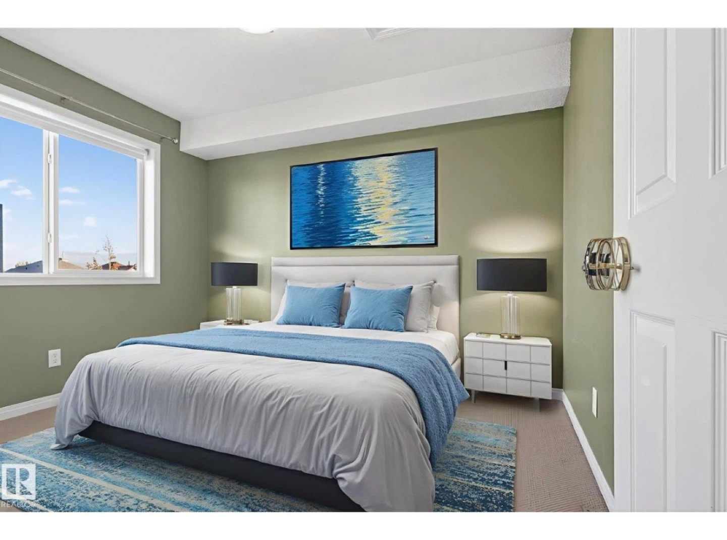 2 Bedroom 1 Bathroom condo for rent - photo 4