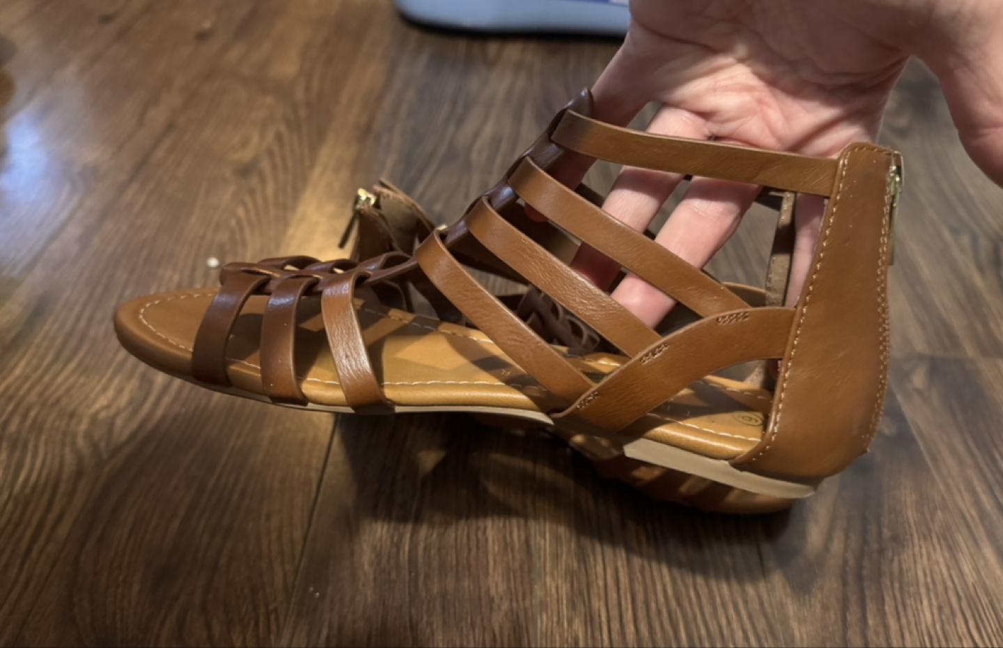 Street Society Brown Gladiator Sandals Size 6 - photo 4