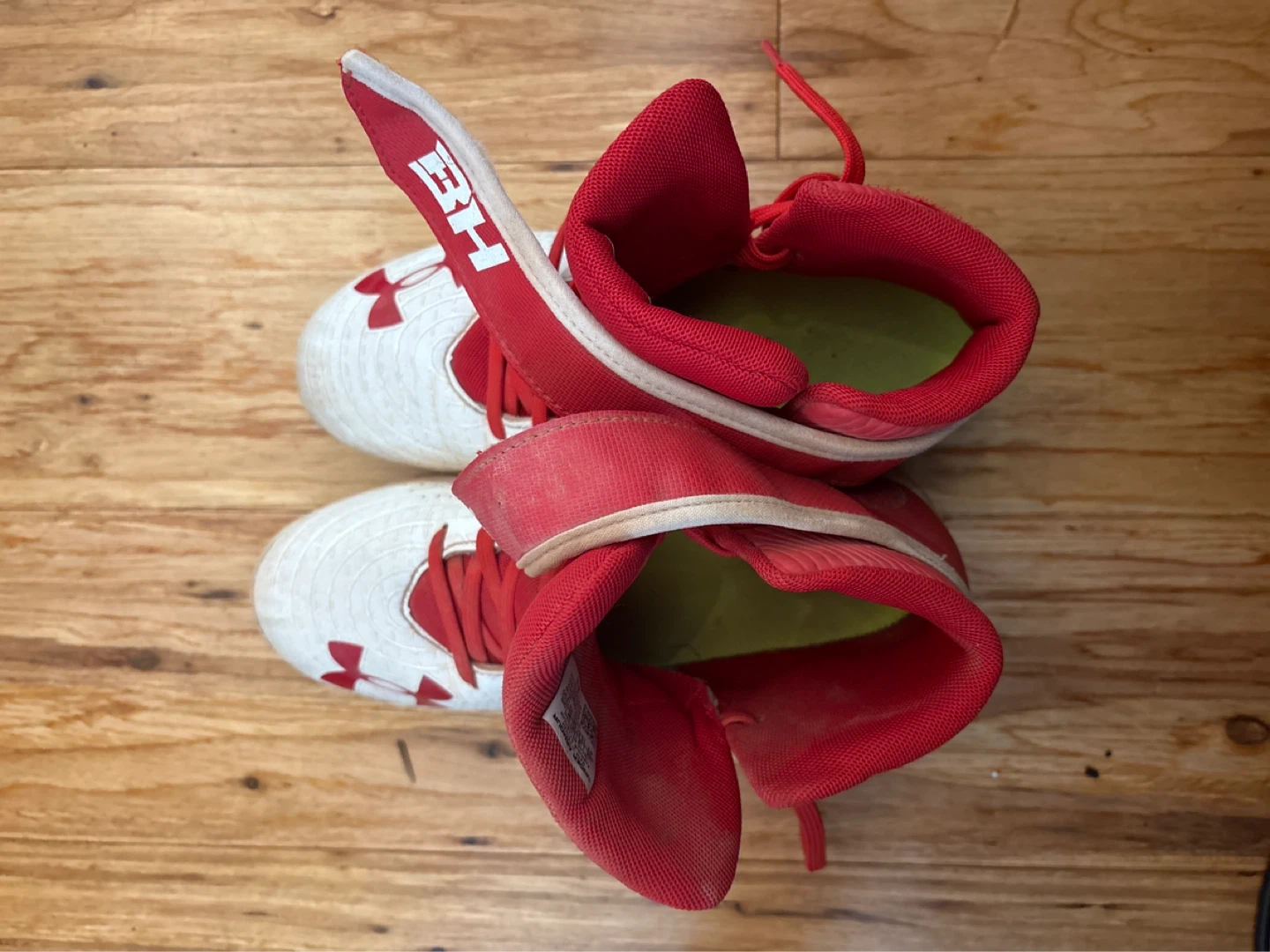 Under Armour Youth Baseball Cleats Size 4 - photo 3