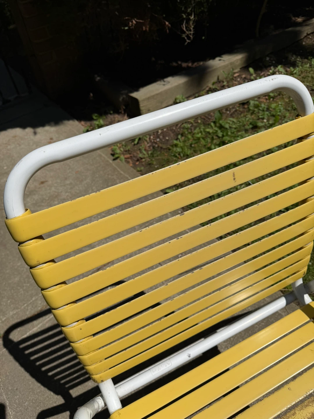 Yellow and White Metal Patio Chair - photo 2