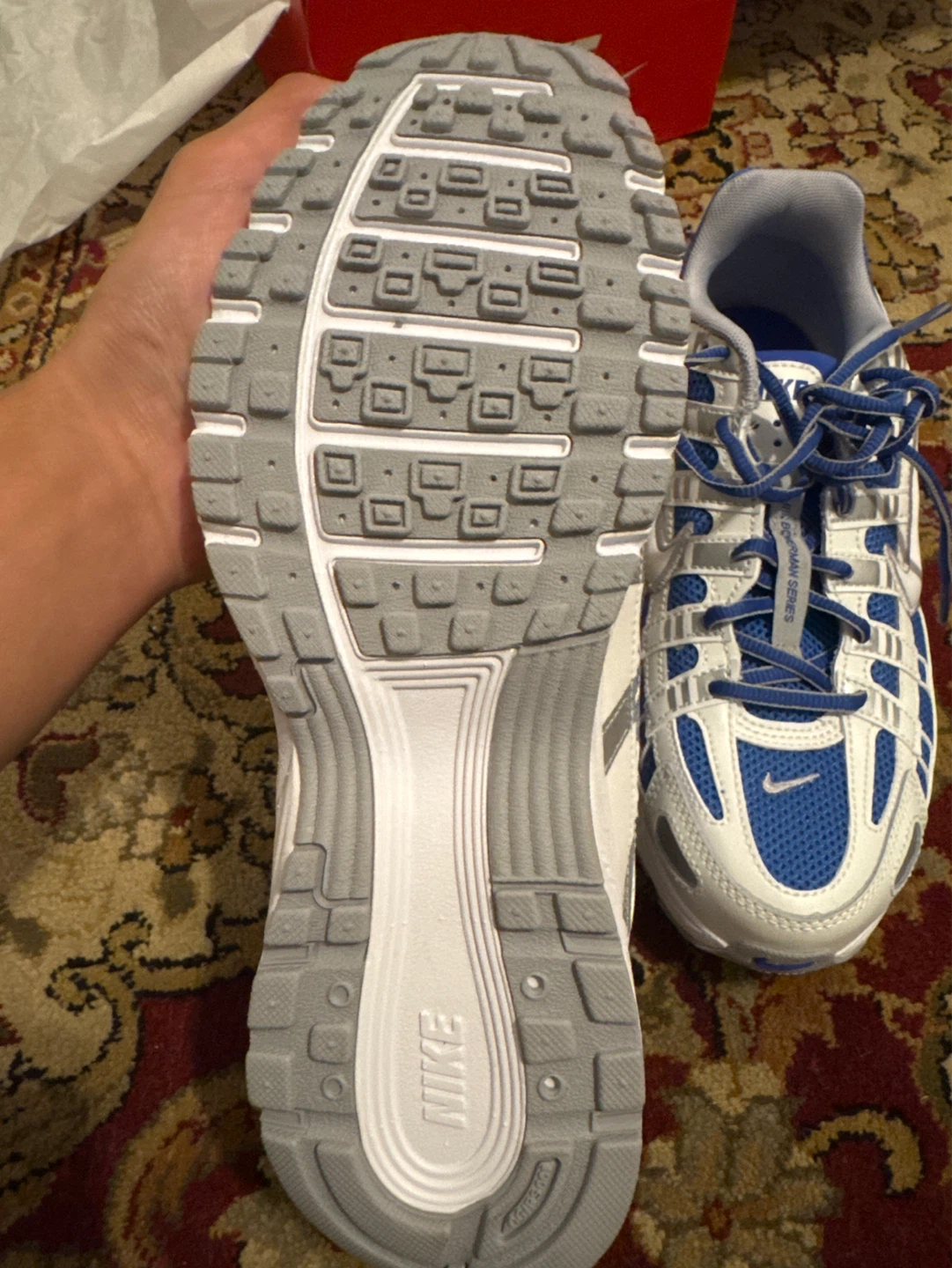 Nike Shoes - photo 3