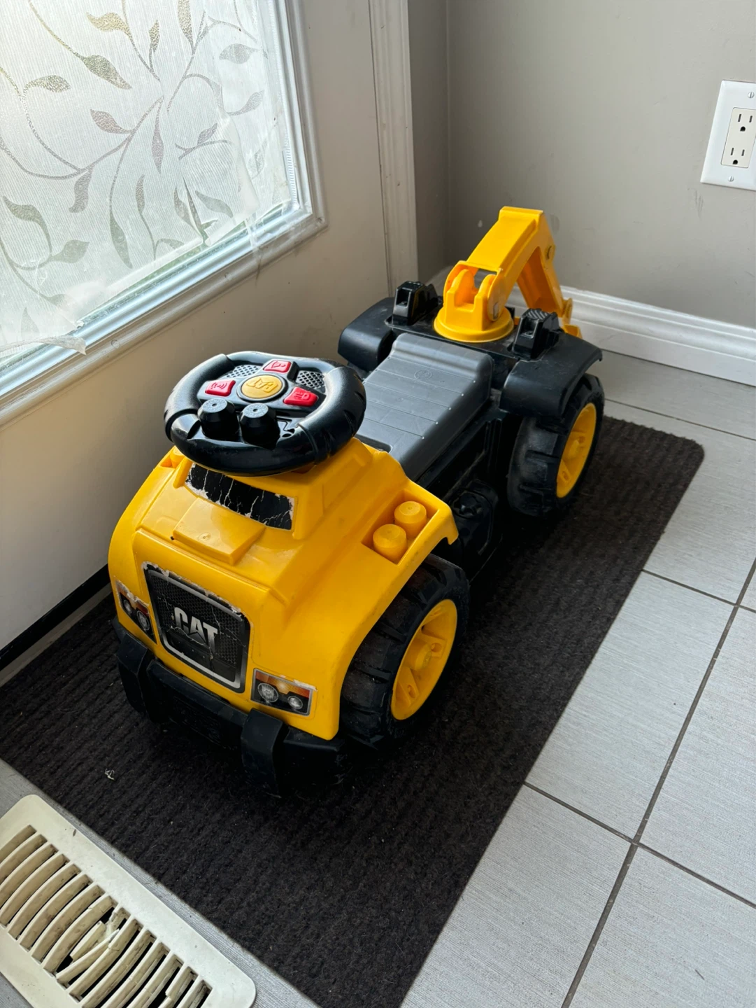 CAT Ride-On Excavator Toy