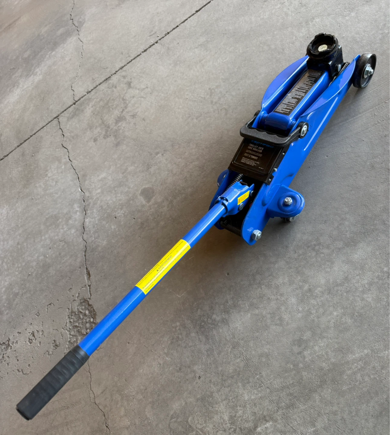 Certified Hydraulic Floor Jack 2 Ton - photo 3