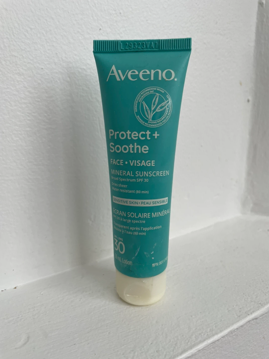Aveeno Protect + Soothe Mineral Sunscreen SPF 30 Face Lotion
