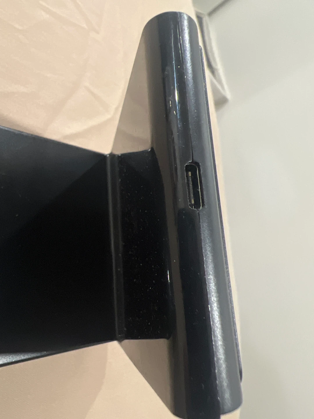 Seneo Black phone charging Stand - photo 4