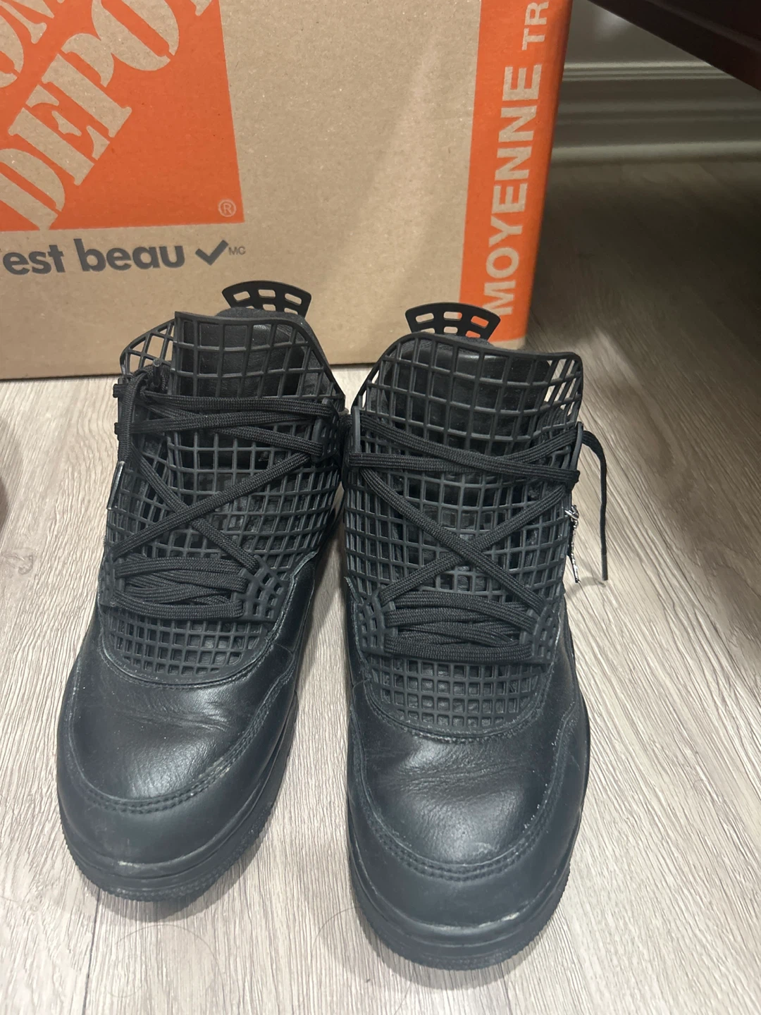 Jordan 4 Retro Black