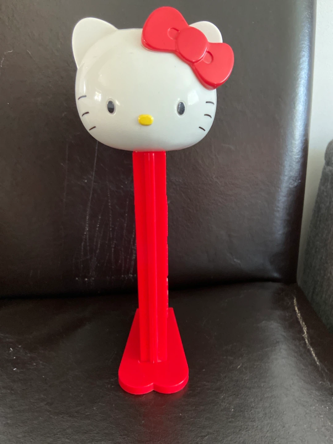 Hello Kitty PEZ Dispenser - Red - photo 3