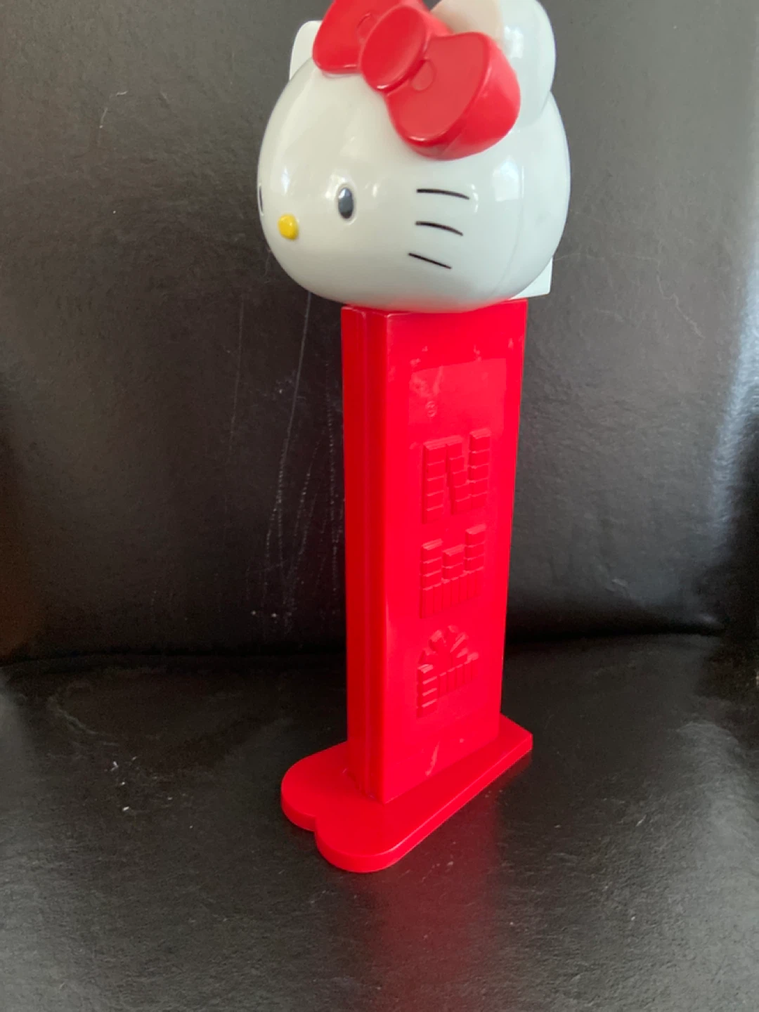 Hello Kitty PEZ Dispenser - Red - photo 2
