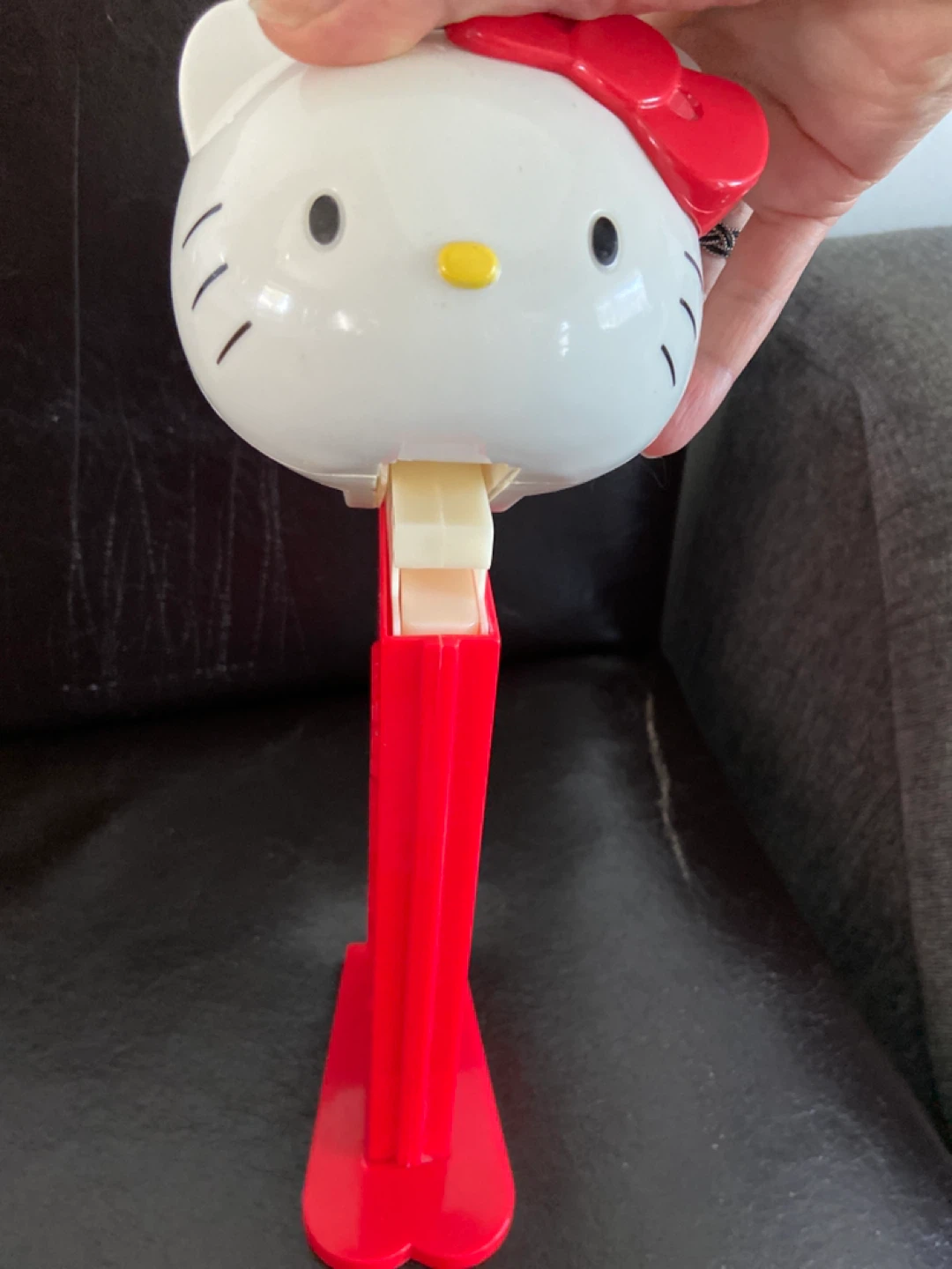 Hello Kitty PEZ Dispenser - Red - photo 4