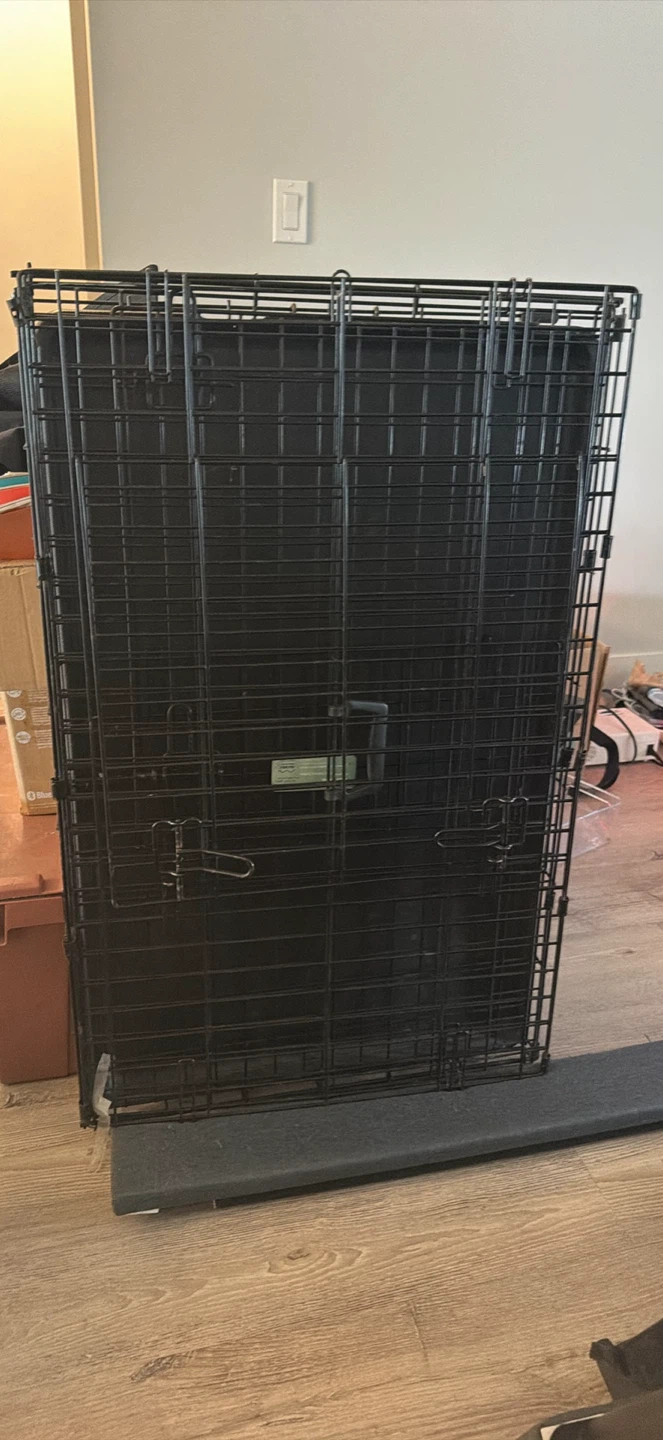Black Metal Dog Crate Large
