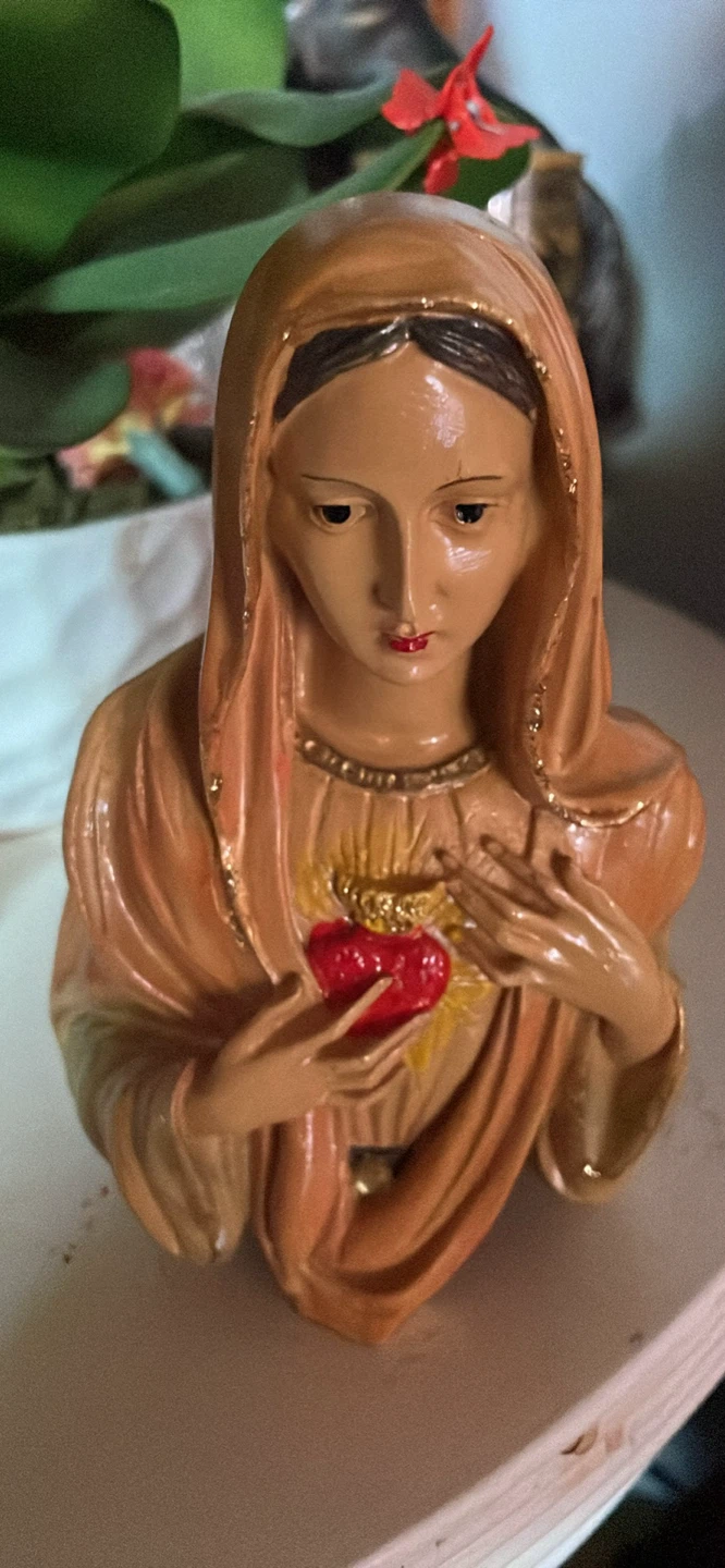 Religious Statue - Immaculate Heart of Mary