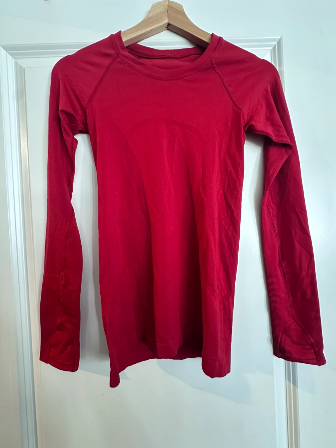 Lululemon Red Swiftly Tech Long Sleeve Size 2