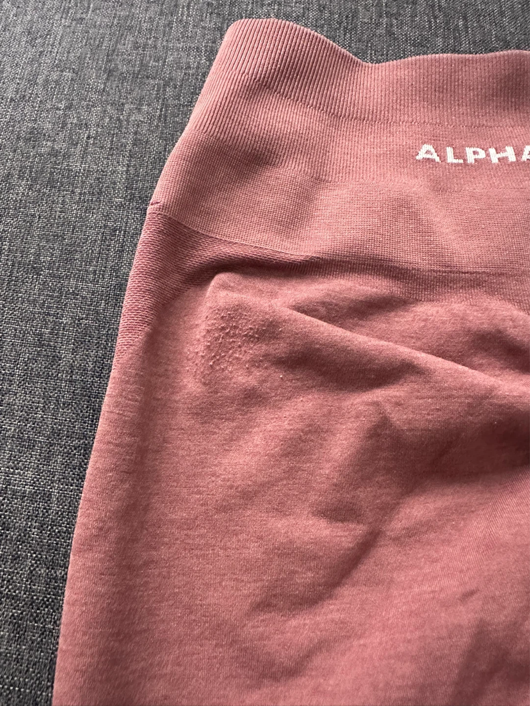 Alphalete Seamless Shorts - Rose Pink Size 2XS - photo 3
