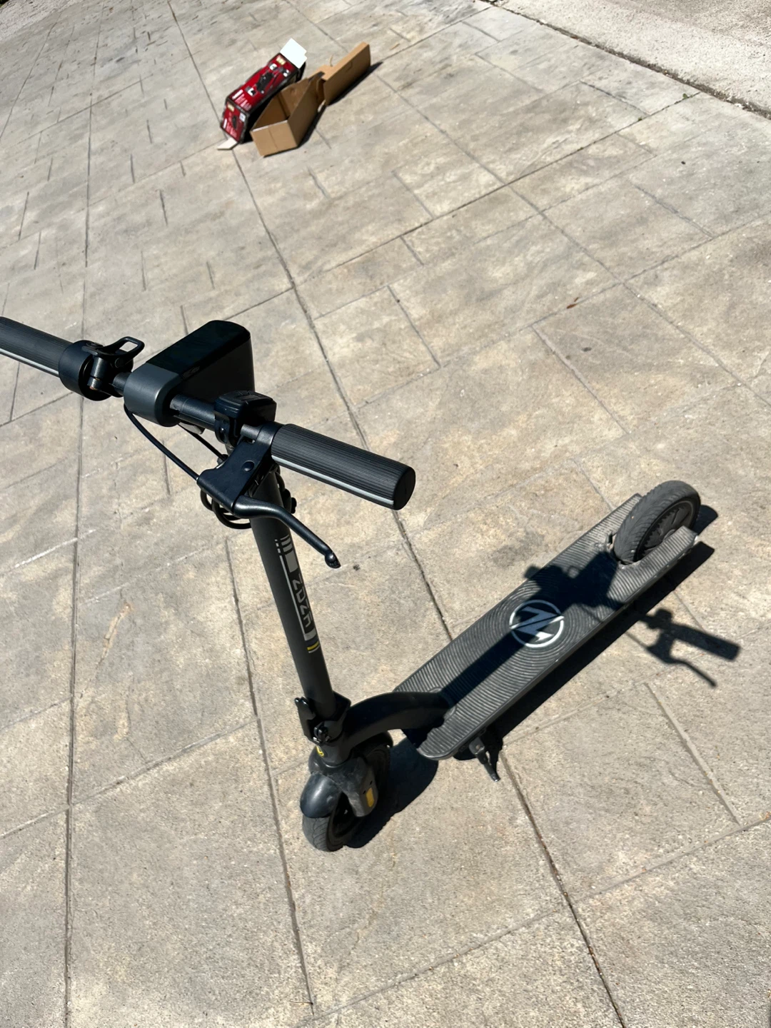 ZD01 electric scooter - photo 4