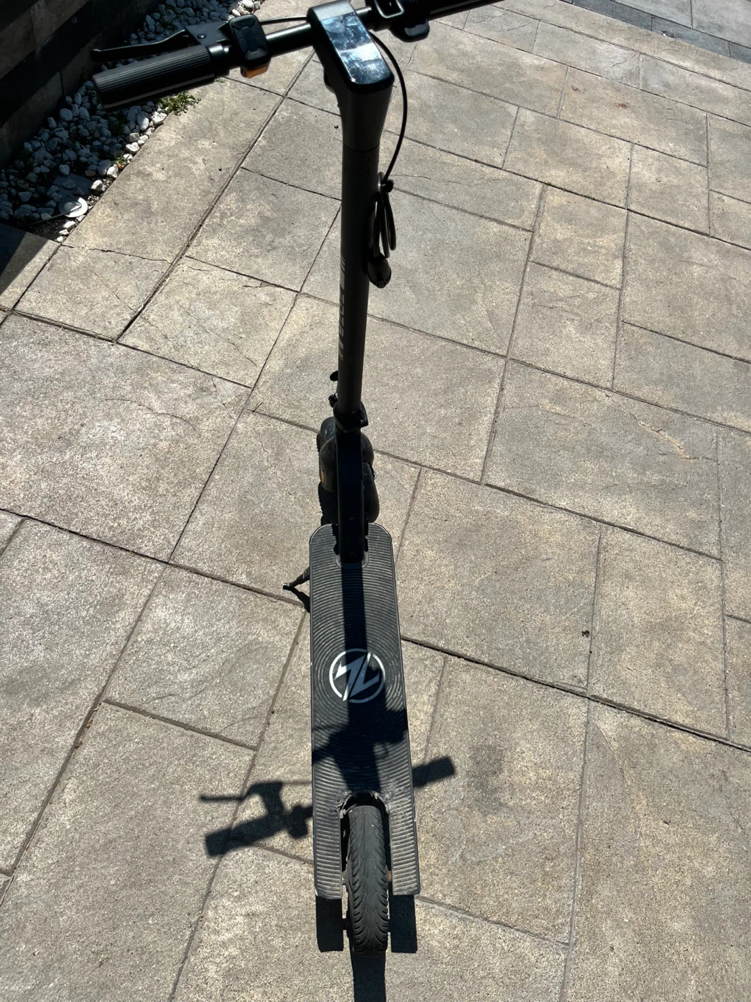 ZD01 electric scooter - photo 2