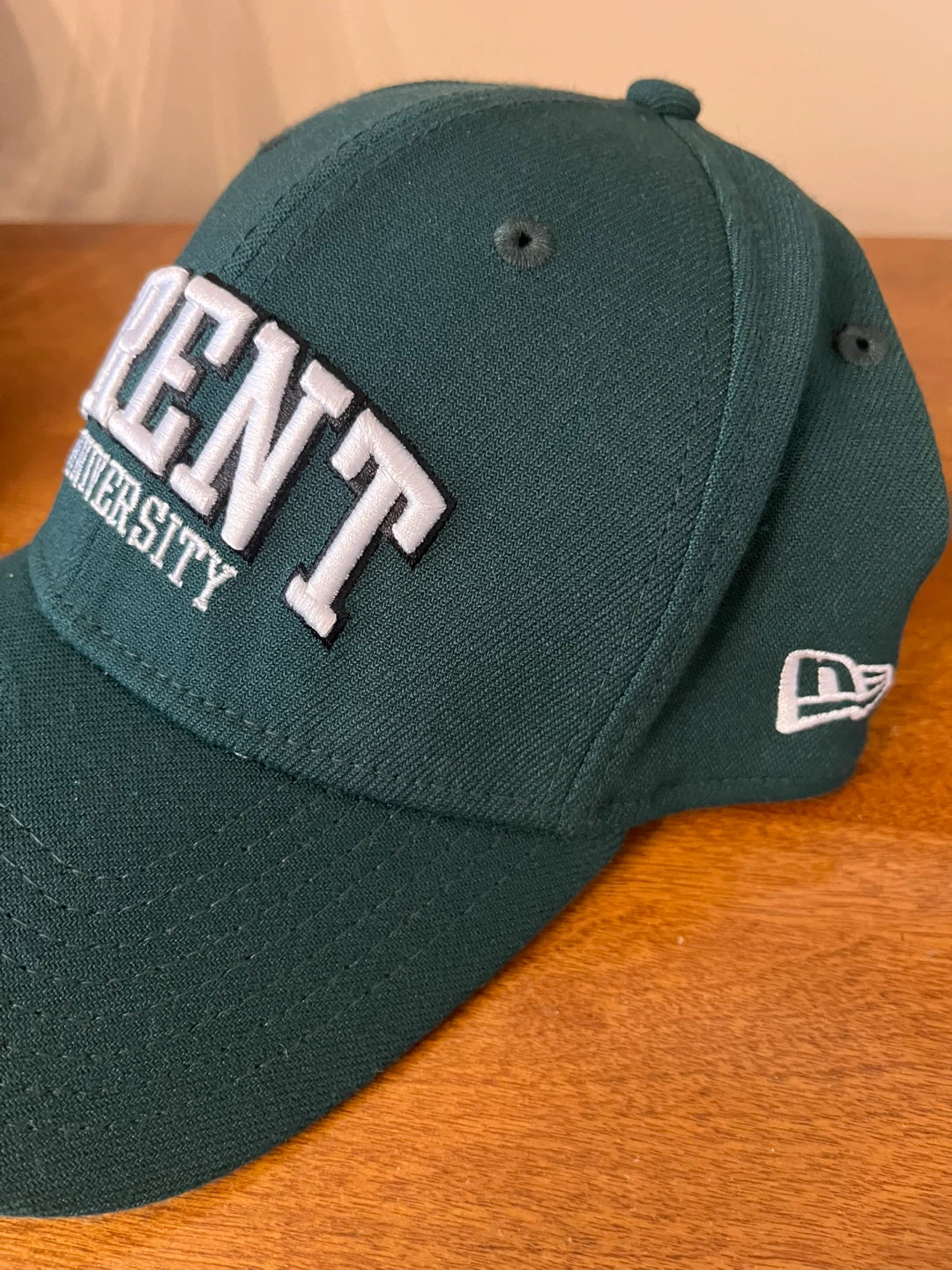New Era Trent University 39THIRTY Hat Brand New - photo 2