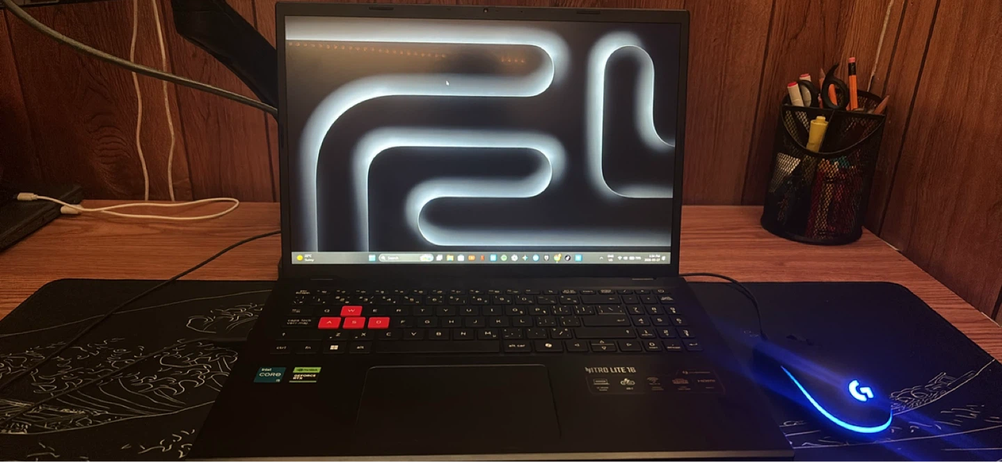 Acer Nitro 5 Lite 15.6" Laptop (need gone)