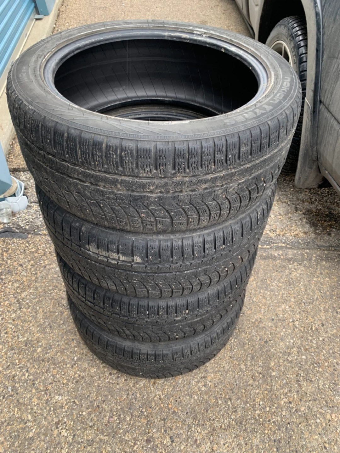 245/45R19 Tires (Set of 4)