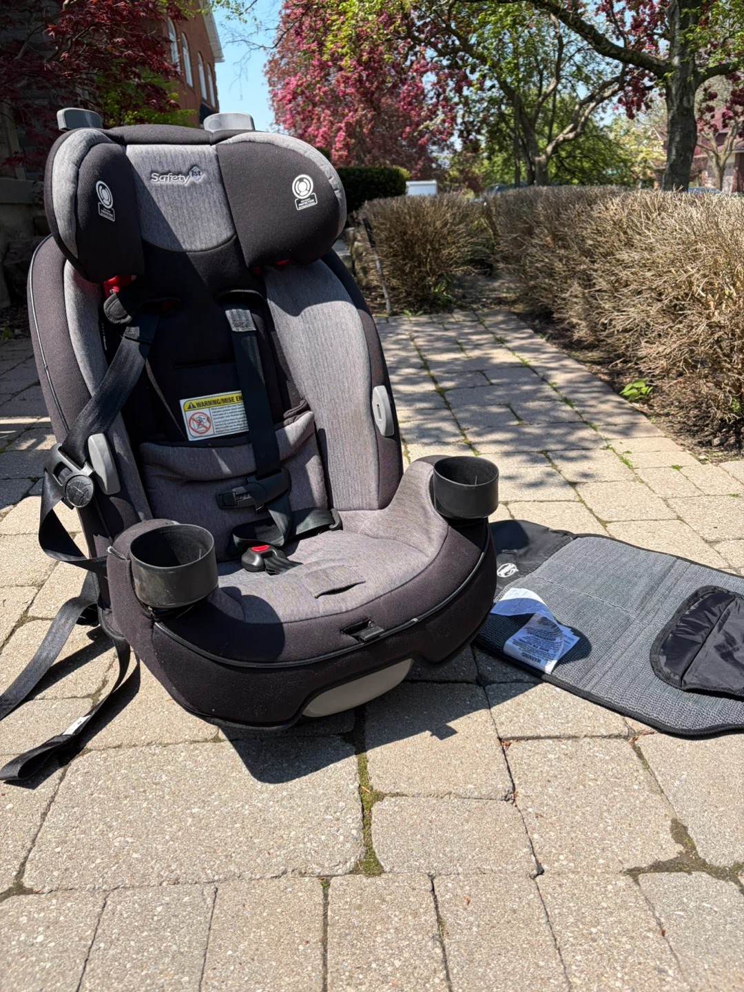 Safety 1st Car Seat - photo 2