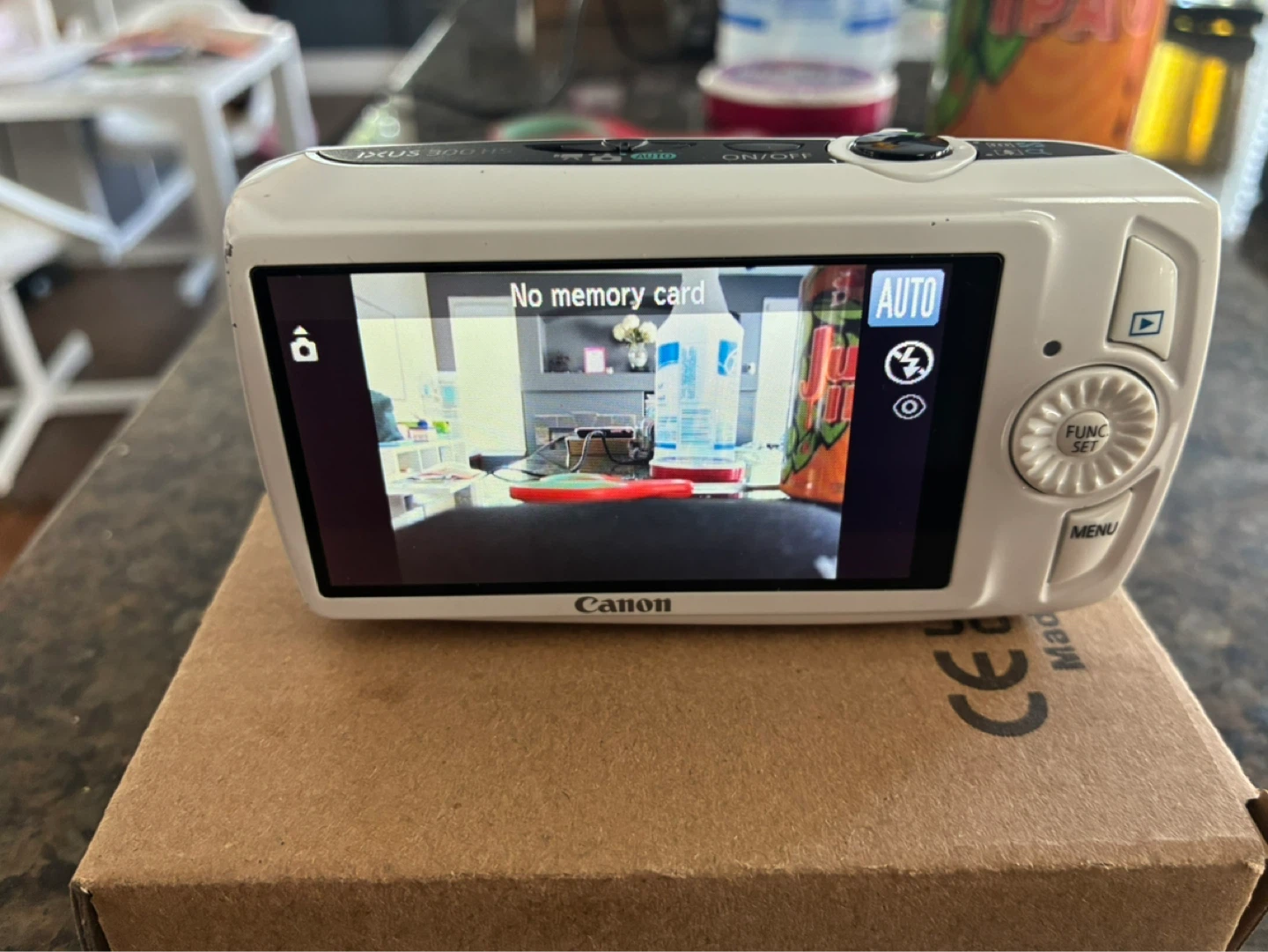 Canon IXUS 300 HS Digital Camera - photo 3