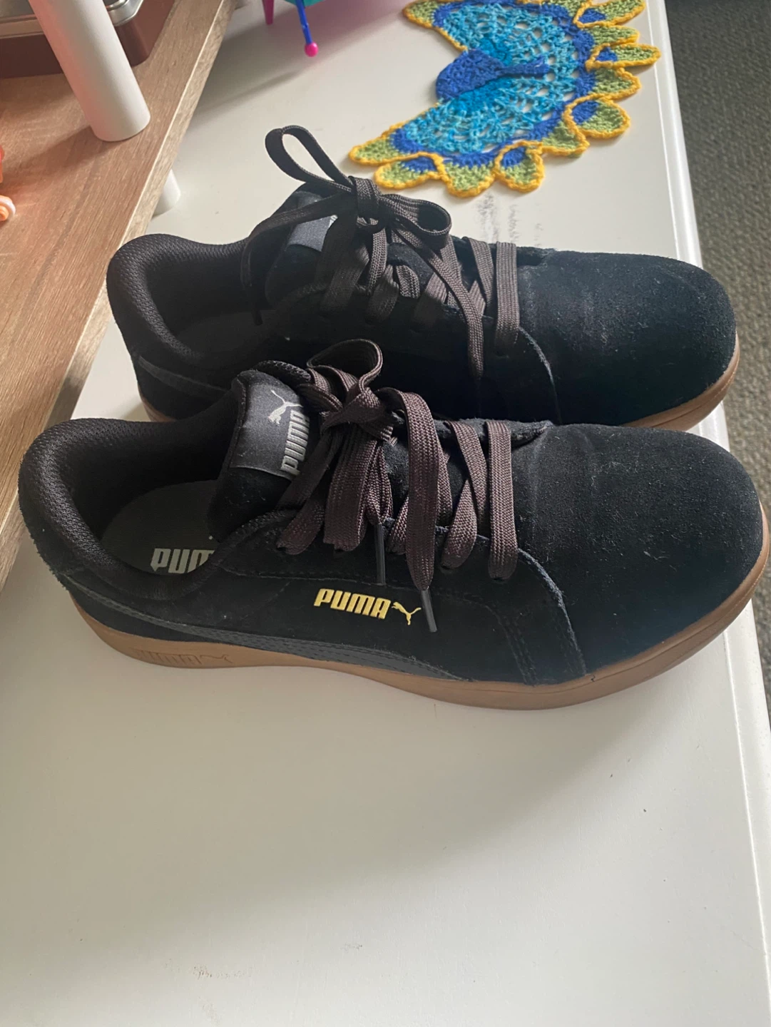 Puma Suede Sneakers - Black/Gum