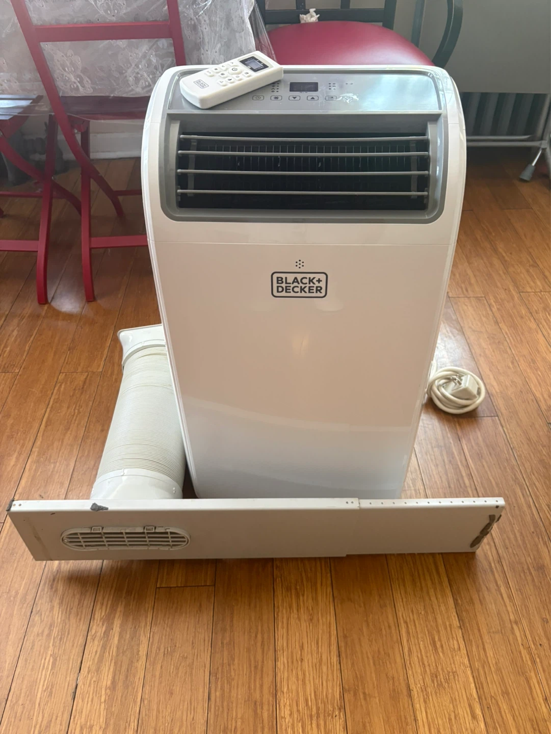 BLACK+DECKER BPACT14WT Portable Air Conditioner 14,000 BTU
