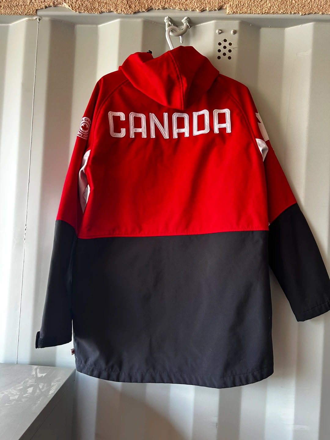 Canada Jacket - Red/Black - photo 2