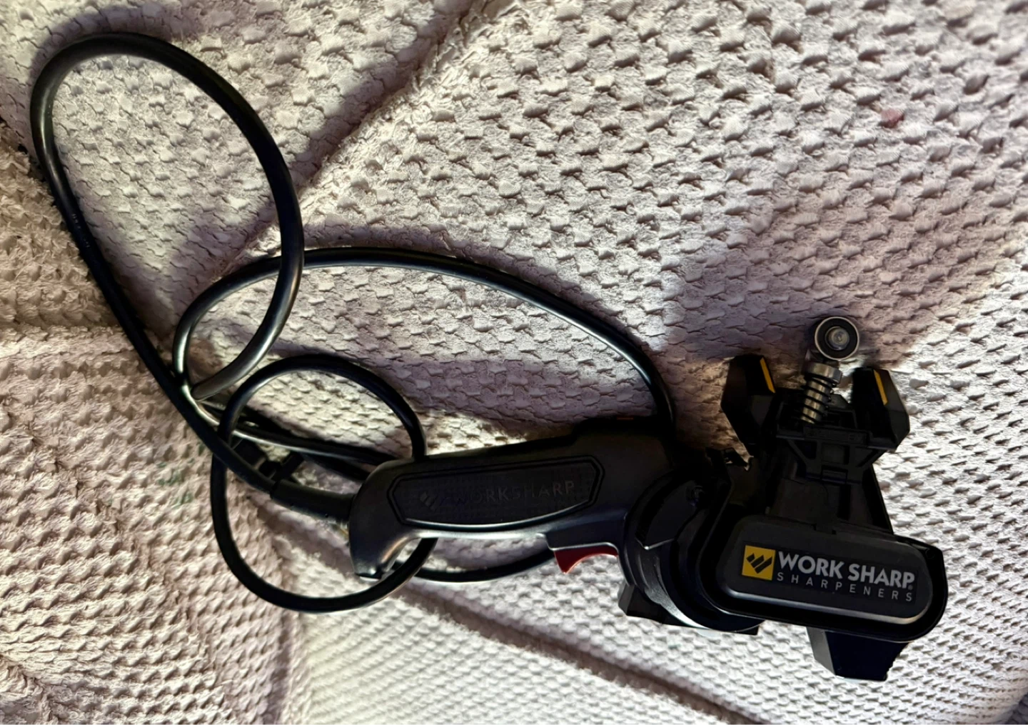 Work Sharp WSKTS2 Electric Belt Knife Sharpener - photo 3
