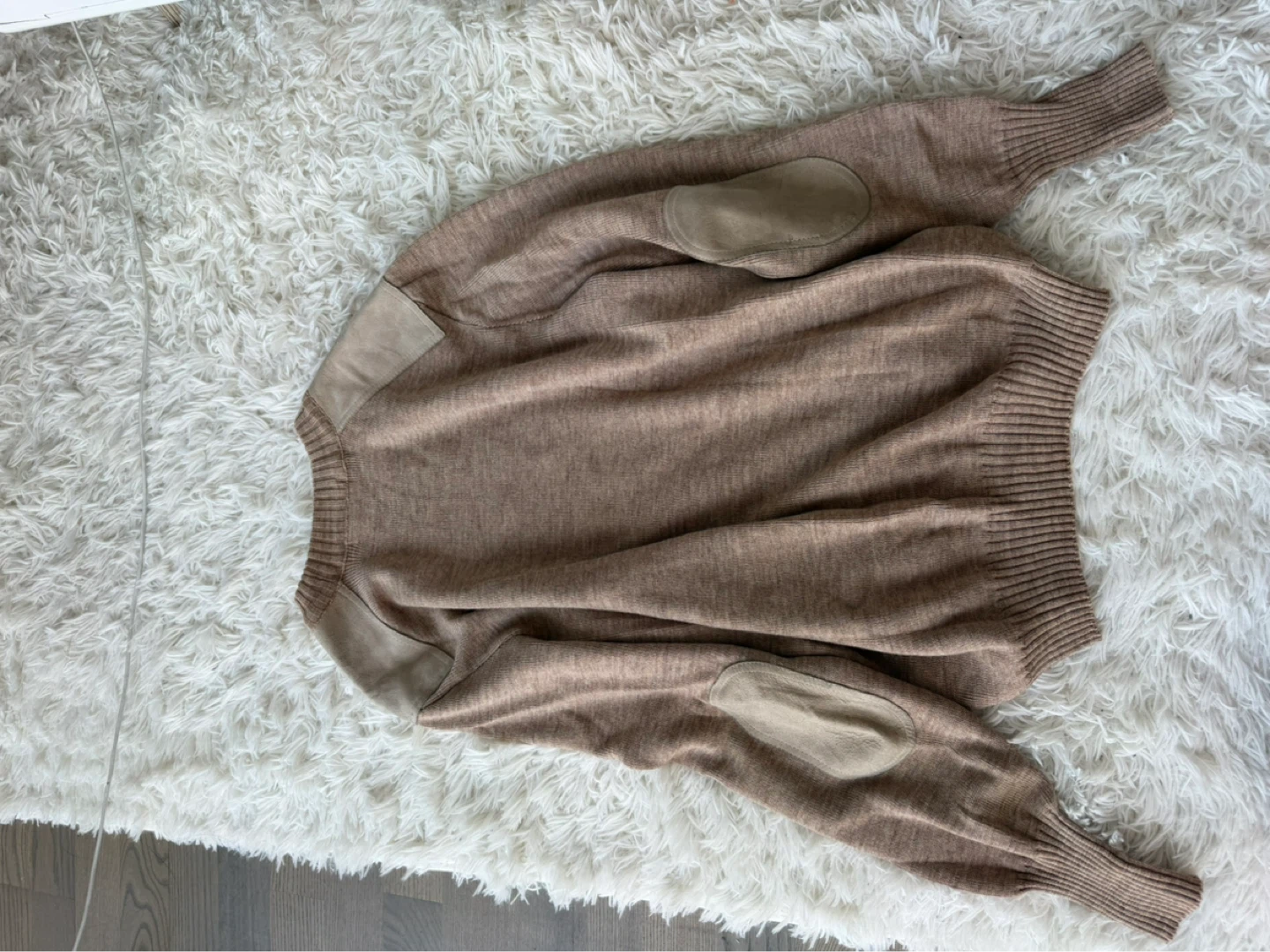 Burberrys 100% Pure New Wool Sweater - Tan - Size 42in - photo 4