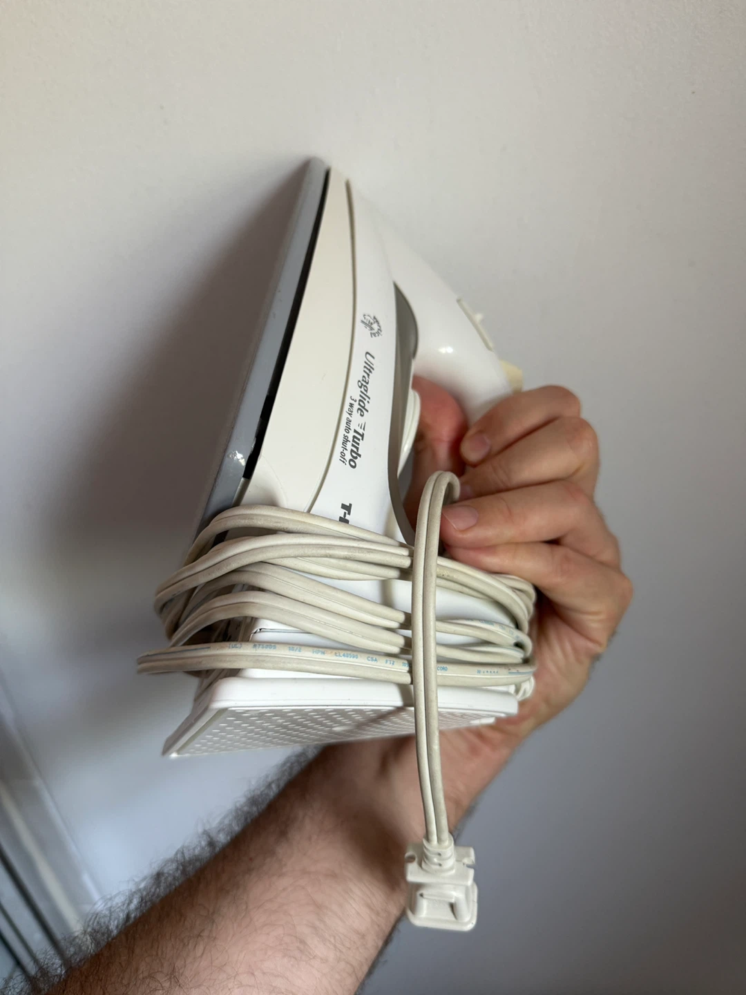 T-FAL Ultraglide Turbo Iron - photo 3