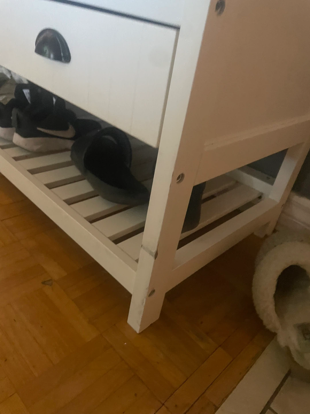 Coat hanger/storage - photo 3