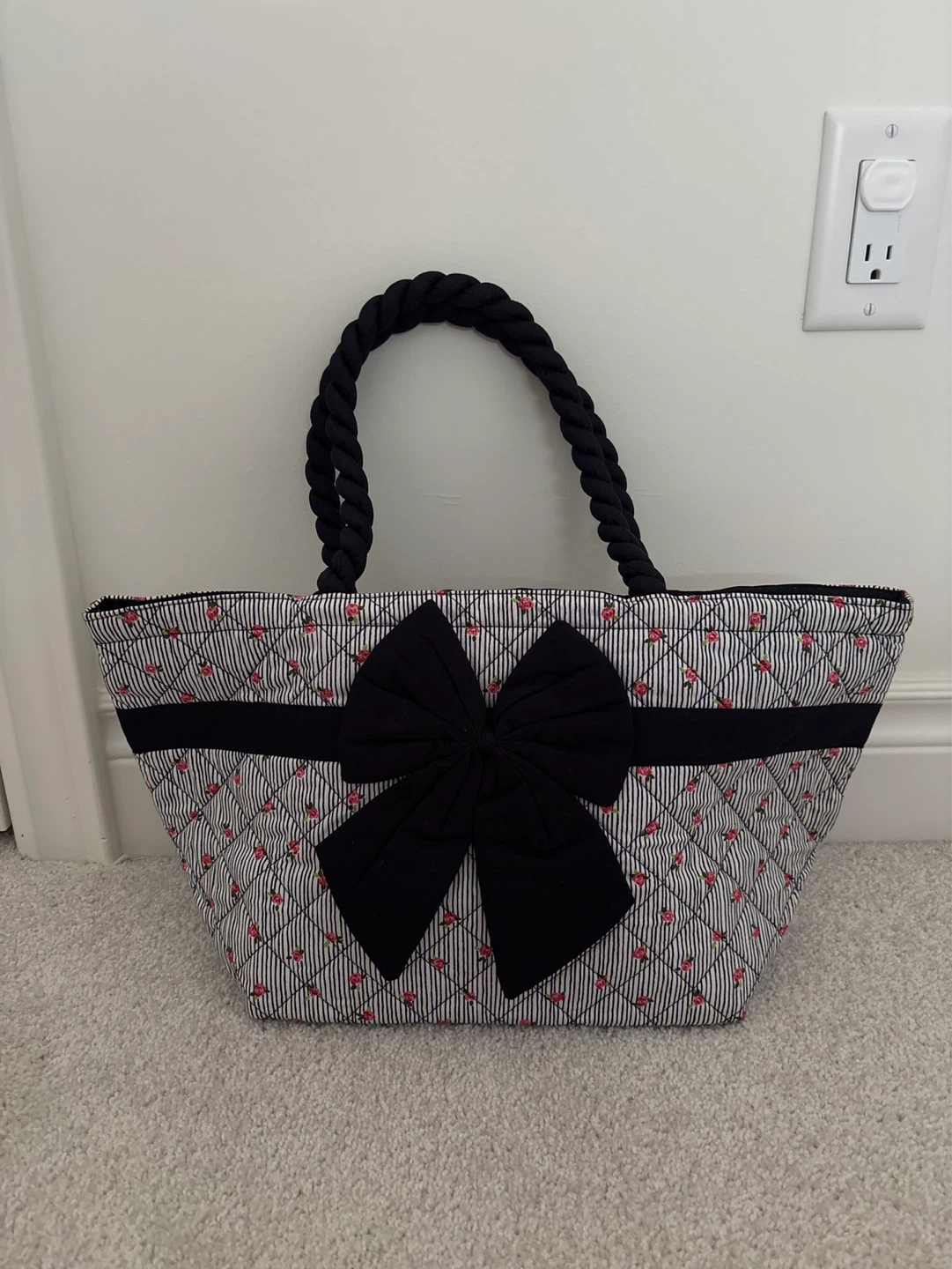 NaRaYa Quilted Tote Bag with Bow and Rope Handles