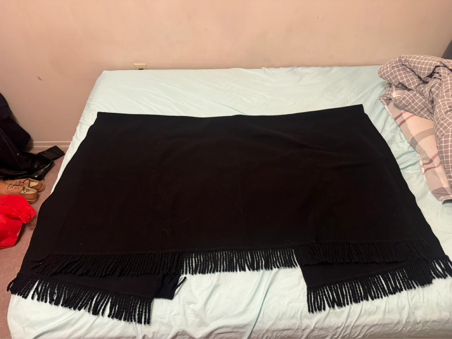 Holt Renfrew Black Fringe Poncho - photo 2