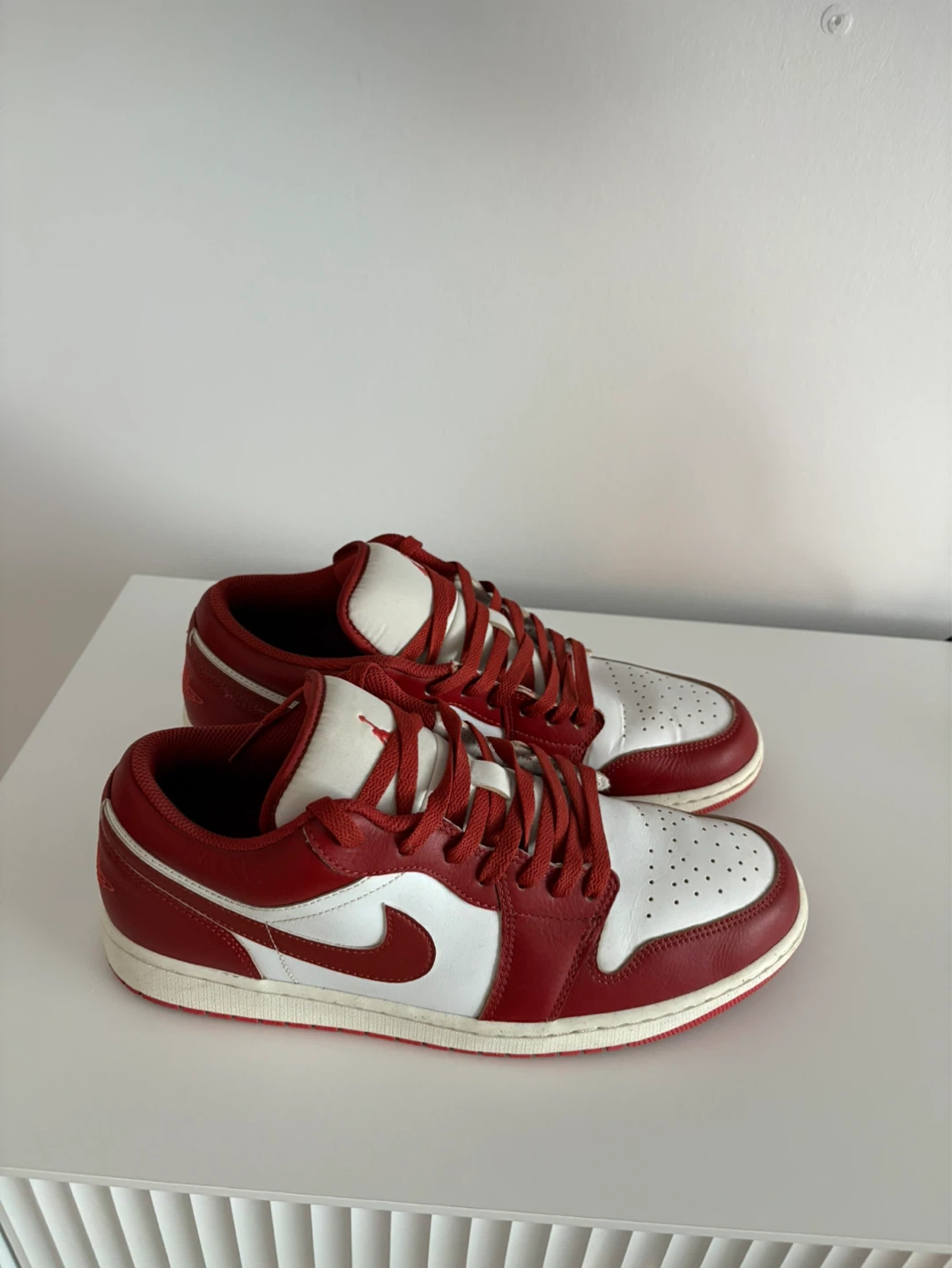 Air Jordan 1 Low Red and White Sneakers - photo 3