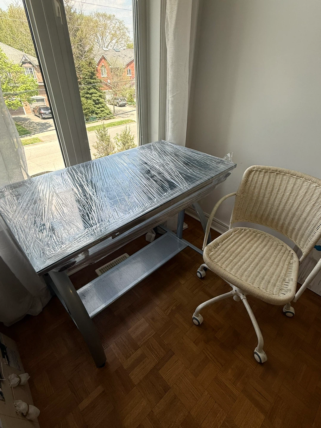 Adjustable Glass Drafting Table - photo 4