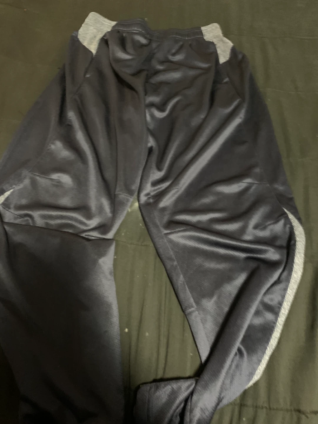 $15 youth champion track pants XL (16/18)