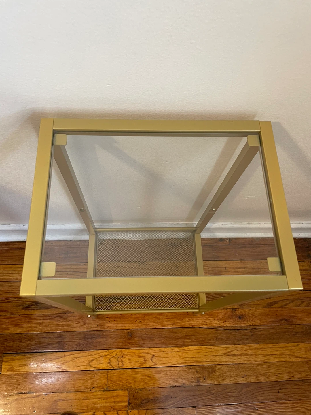 Glass Top Side Table $20 - photo 5