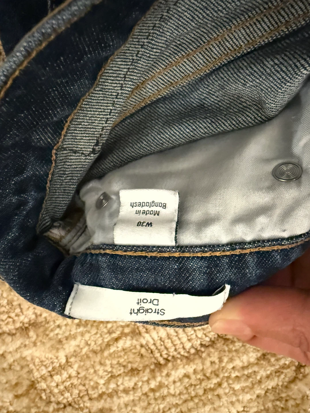 Calvin Klein Denim Shorts - Size W30 - photo 3