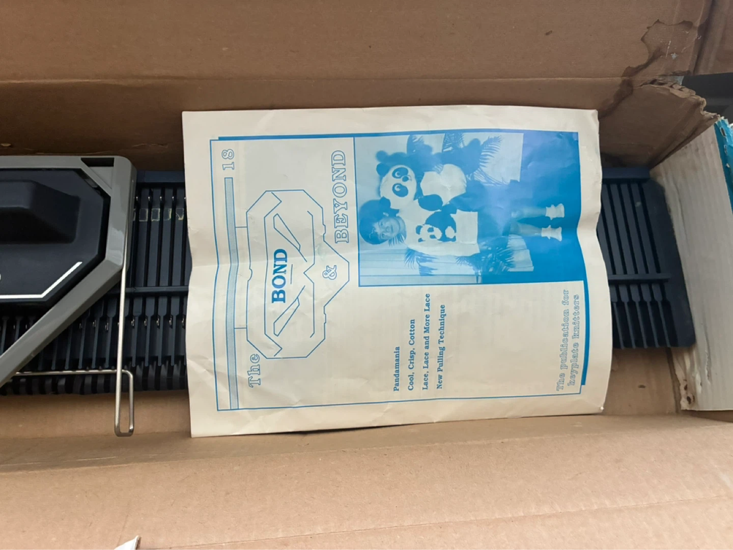 BOND Knitting Machine - photo 3