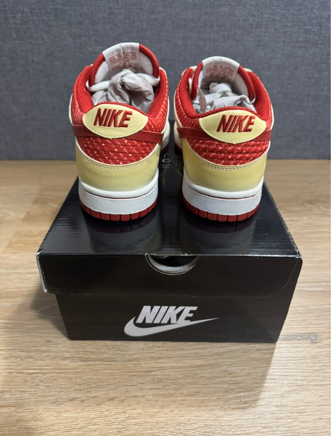 Nike Dunk Low Valentines Day 2005 - Rare & Limited - photo 4