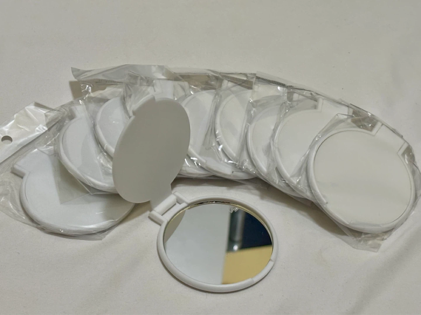 Compact Folding Mirrors - Bulk Pack ( 60 pieces ) - photo 3