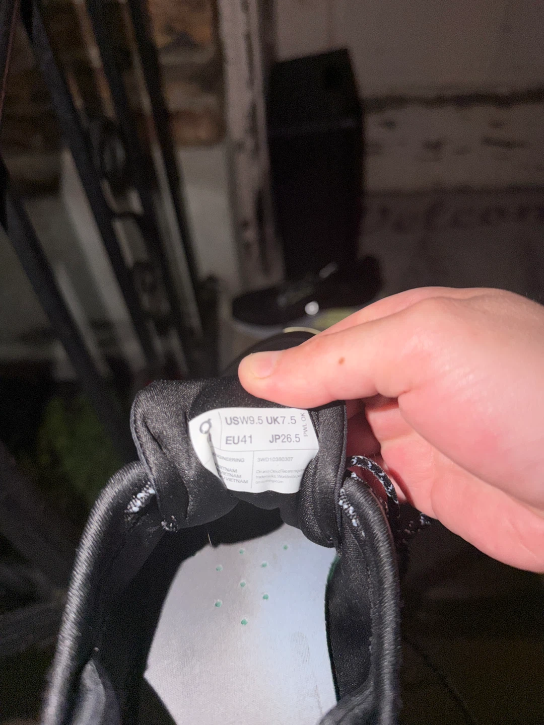 On Cloudmonster Running Shoes Black/Lime - US 9.5 - photo 5