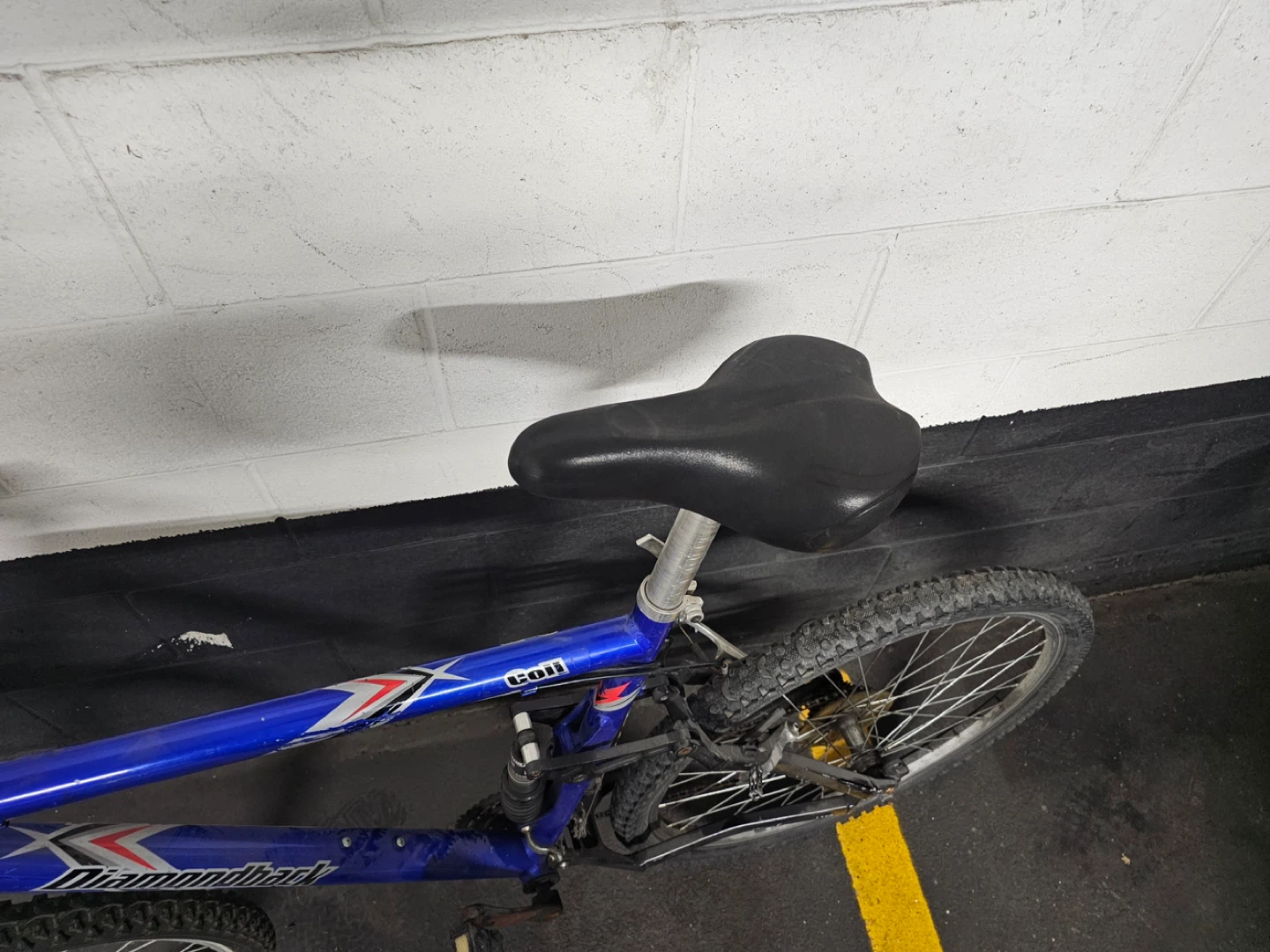 Diamondback Coil Blue Mountain Bike - photo 2