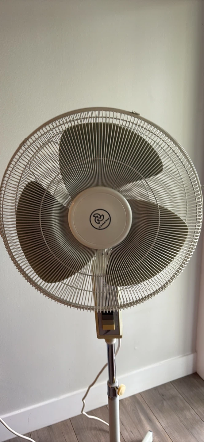Perfect working condition Stand Fan - photo 2