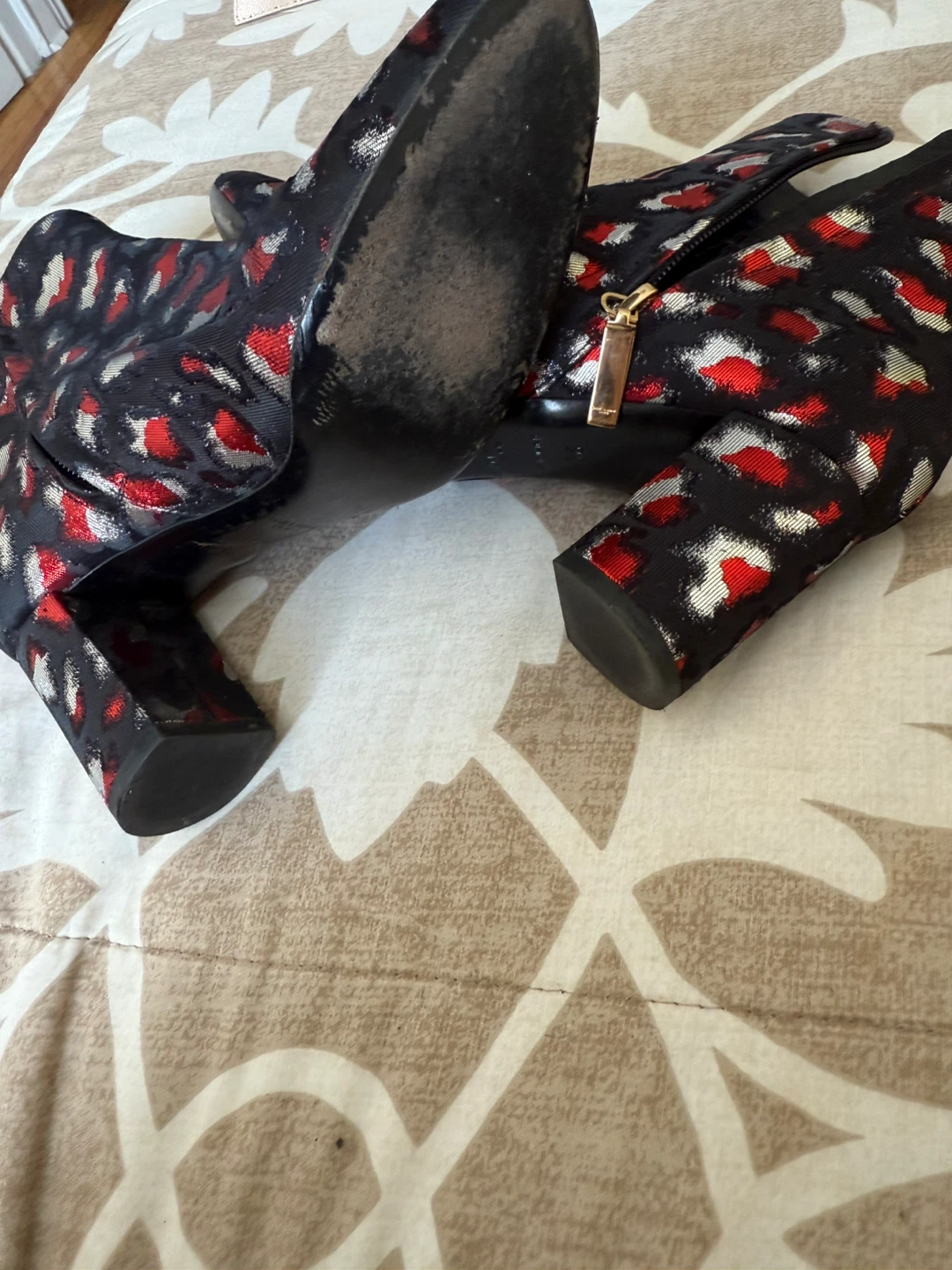 Saint Laurent Leopard Print Ankle Boots - photo 5